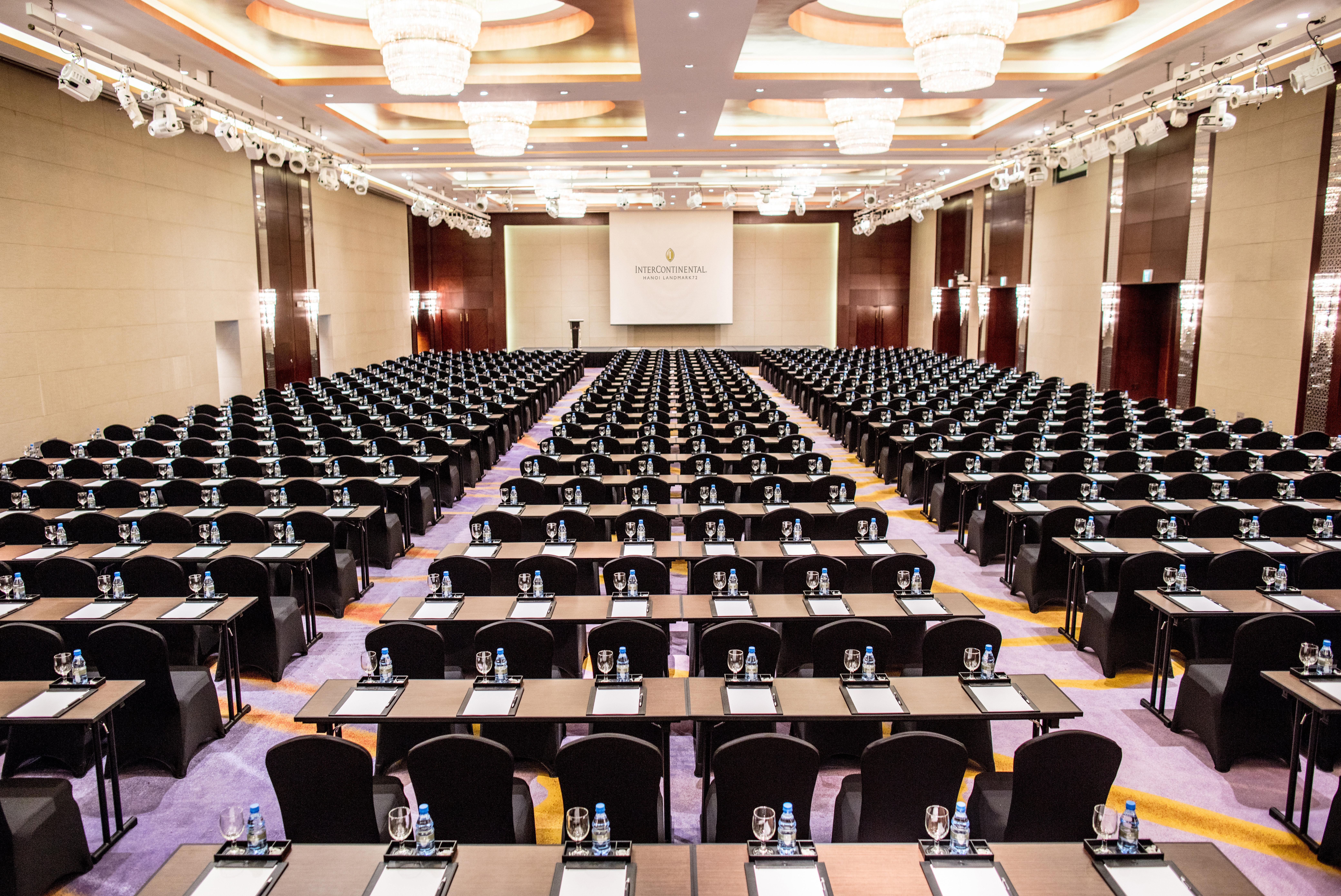 Intercontinental Hanoi Landmark72 By Ihg Exterior photo