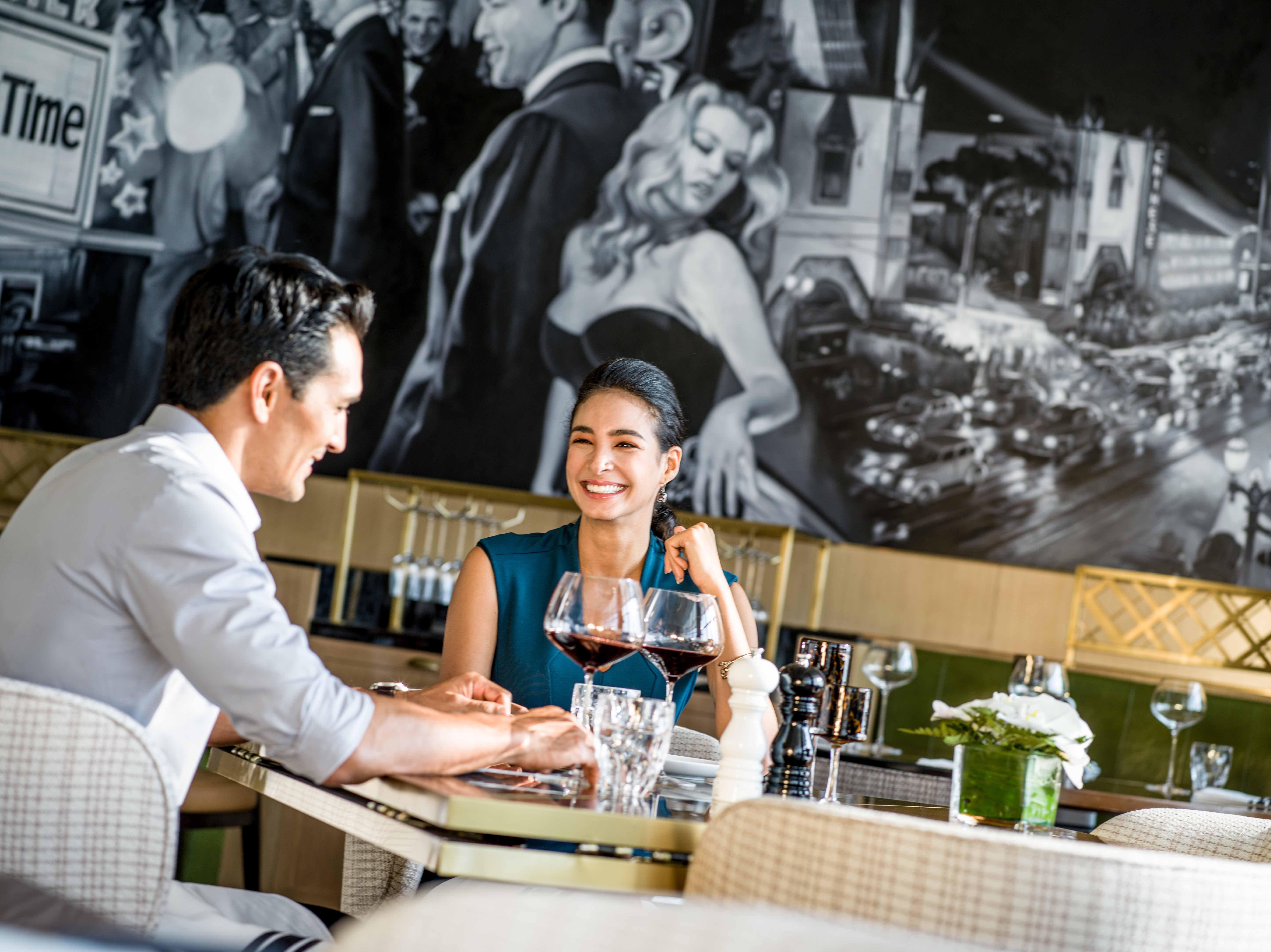 Intercontinental Hanoi Landmark72 By Ihg Exterior photo